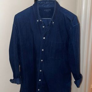 Everlane M button-up in rich indigo.